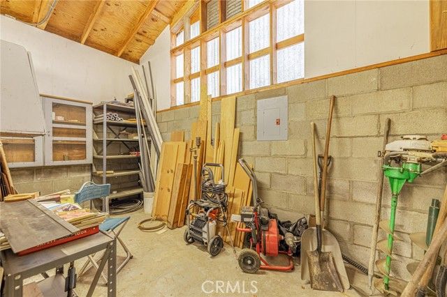 34201 Territory Road, Agua Dulce, CA 91390