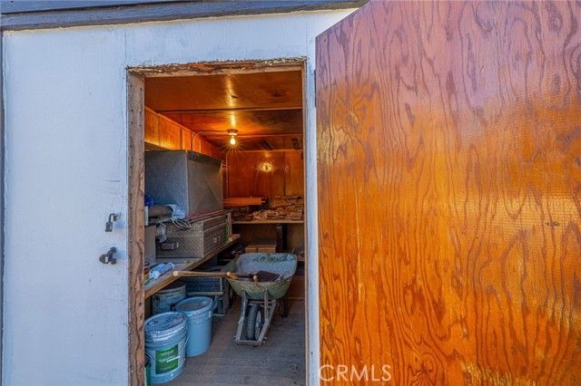 34201 Territory Road, Agua Dulce, CA 91390