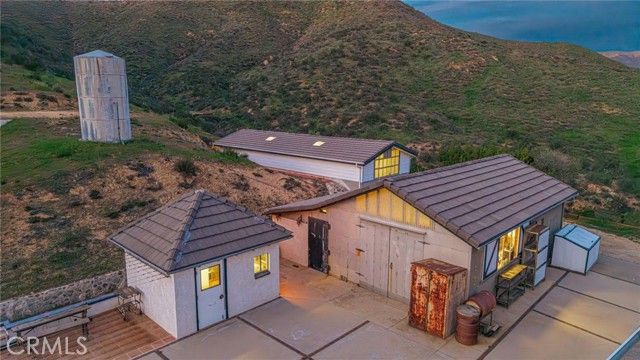 34201 Territory Road, Agua Dulce, CA 91390