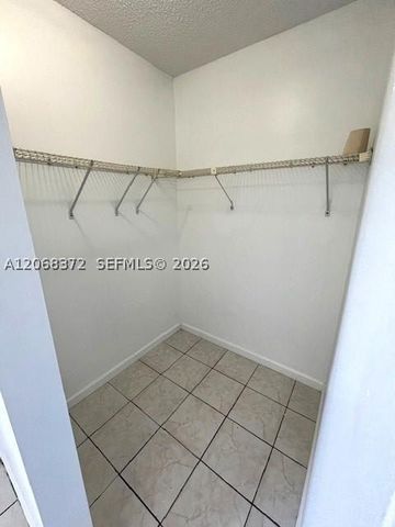 5274 W 25th Ln 206, Hialeah, FL 33016