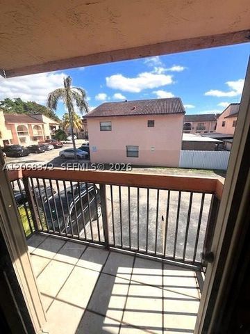 5274 W 25th Ln 206, Hialeah, FL 33016