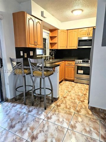 5274 W 25th Ln 206, Hialeah, FL 33016