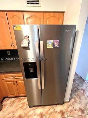 5274 W 25th Ln 206, Hialeah, FL 33016