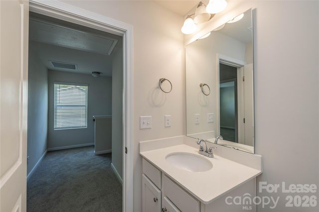 208 S Bell Avenue, Albemarle, NC 28001