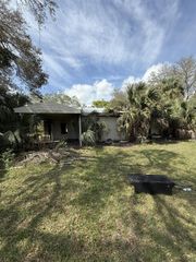 1165 6th Avenue, Vero Beach, FL 32960
