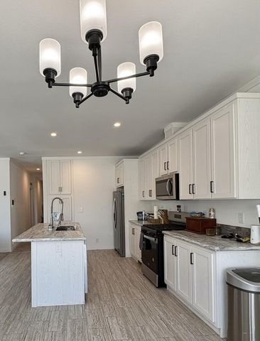 123 E Byrd Dr, Pueblo West, CO 81007