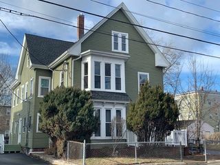 799 Montello Street 2F, Brockton, MA 02301