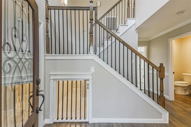 5115 Green Springs Drive, Houston, TX 77066