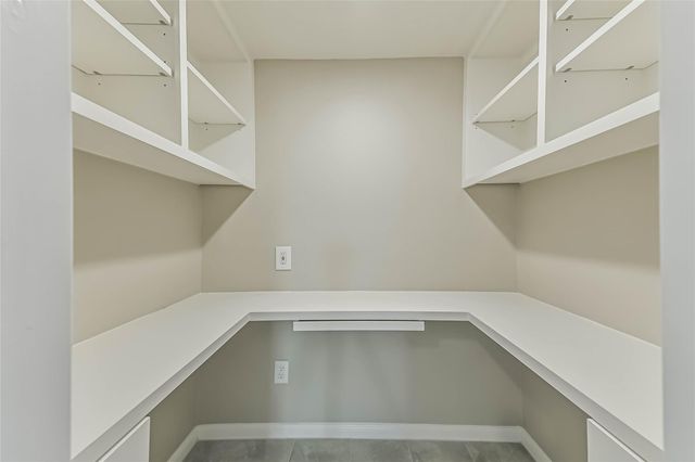 5115 Green Springs Drive, Houston, TX 77066