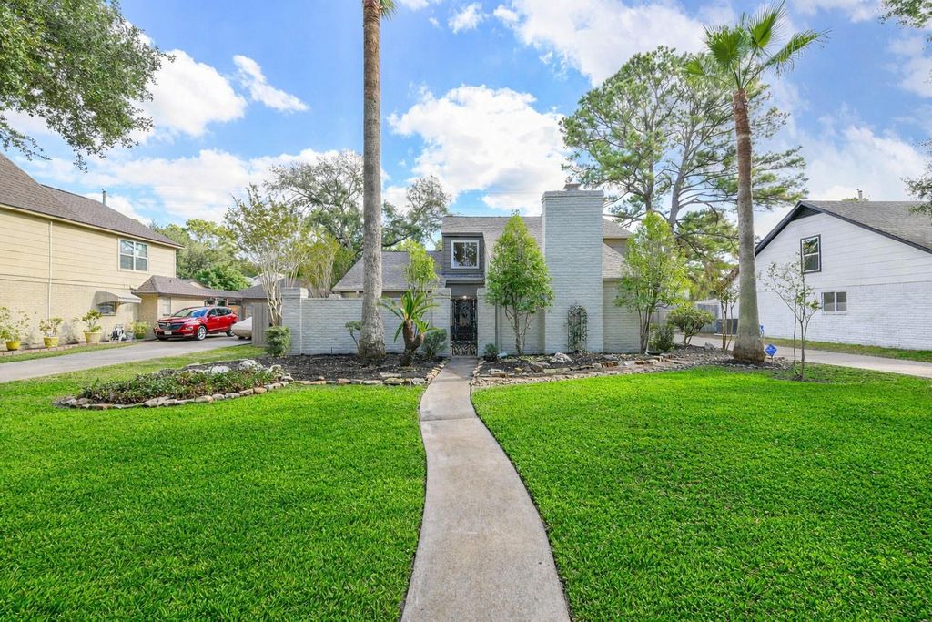 5115 Green Springs Drive, Houston, TX 77066