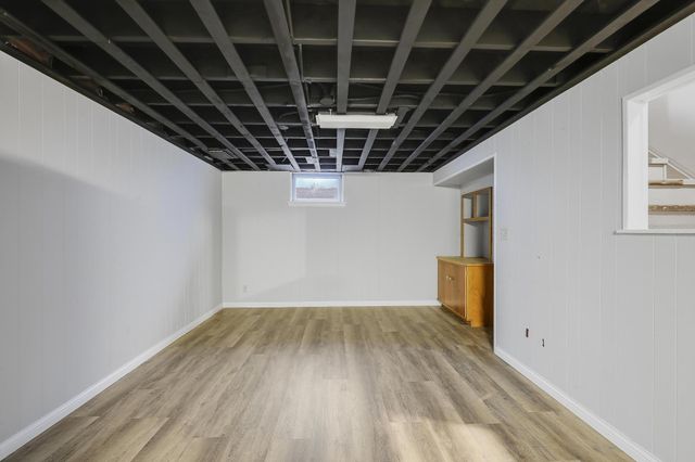 9112 Dupont Avenue S, Bloomington, MN 55420