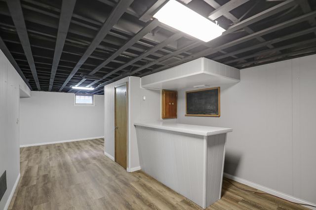 9112 Dupont Avenue S, Bloomington, MN 55420