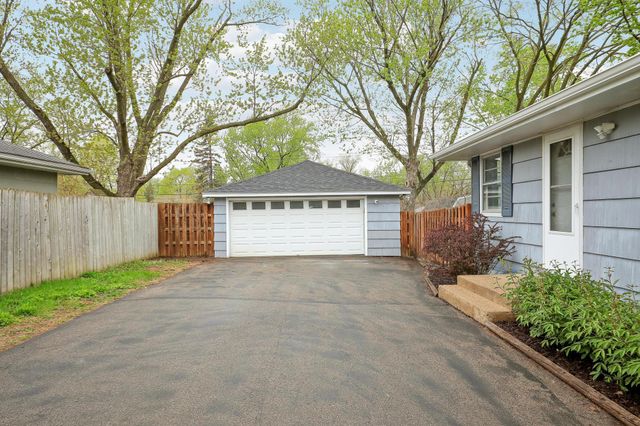 9112 Dupont Avenue S, Bloomington, MN 55420