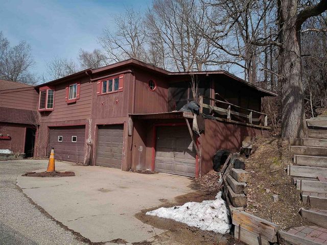 142 Beach Avenue, Edgerton, WI 53534