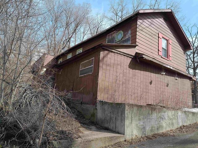 142 Beach Avenue, Edgerton, WI 53534