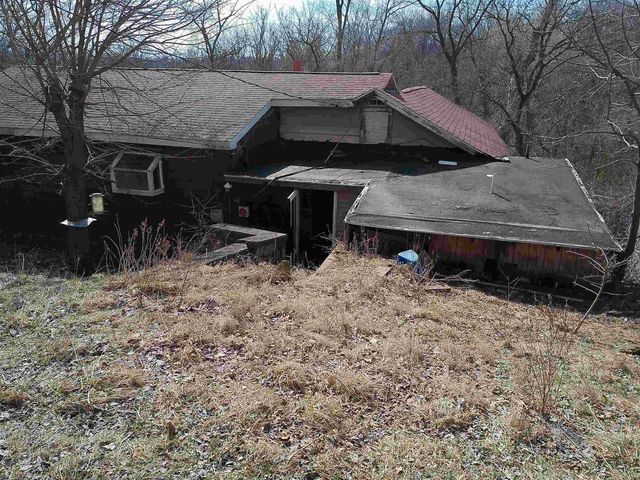 142 Beach Avenue, Edgerton, WI 53534