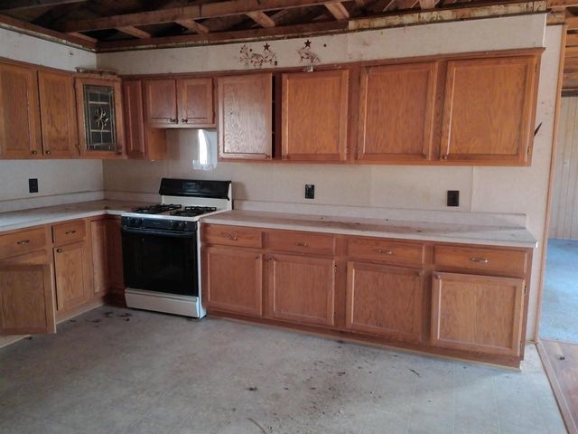 142 Beach Avenue, Edgerton, WI 53534