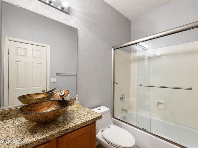 40011 N PANTHER CREEK Court, Anthem, AZ 85086