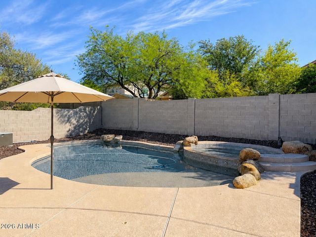 40011 N PANTHER CREEK Court, Anthem, AZ 85086