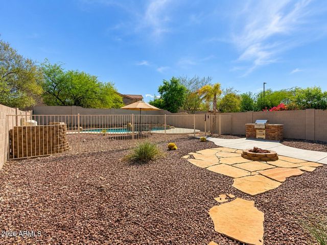 40011 N PANTHER CREEK Court, Anthem, AZ 85086