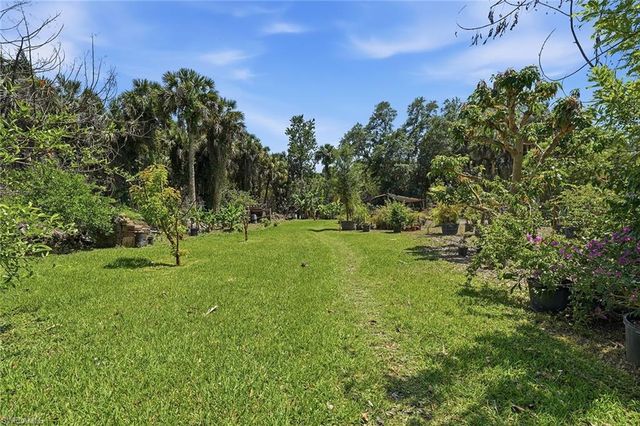 4404 16th AVE SE, Naples, FL 34117