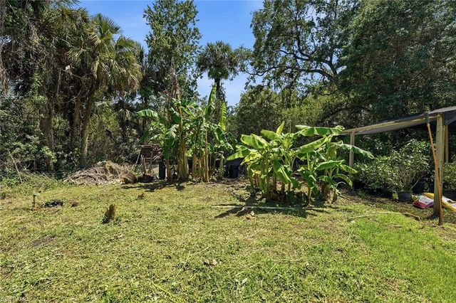 4404 16th AVE SE, Naples, FL 34117