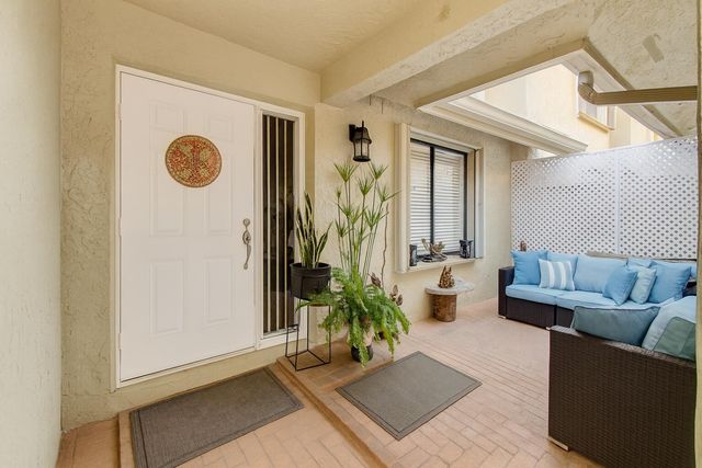 1406 Maplewood Drive, Greenacres, FL 33415