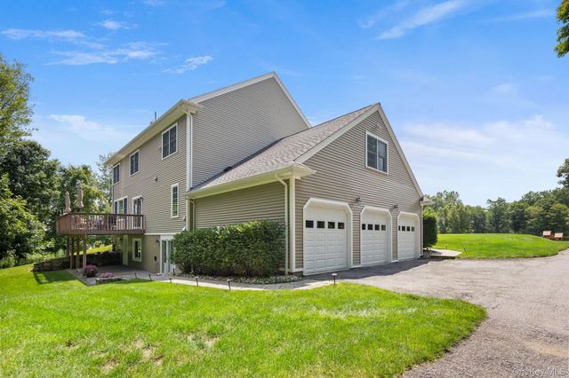 128 Apple Hill Road, Brewster, NY 10509
