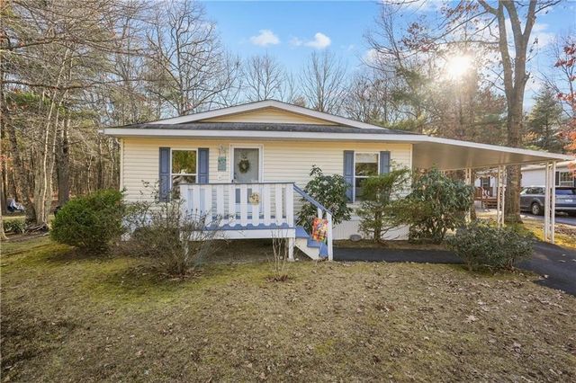 16 Giovanni-Rose Court, Coventry, RI 02816