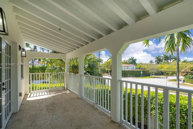 707 W 54th Street, Miami Beach, FL 33140