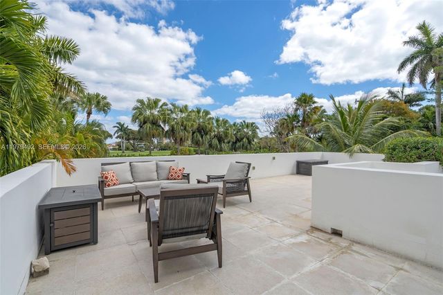 707 W 54th Street, Miami Beach, FL 33140