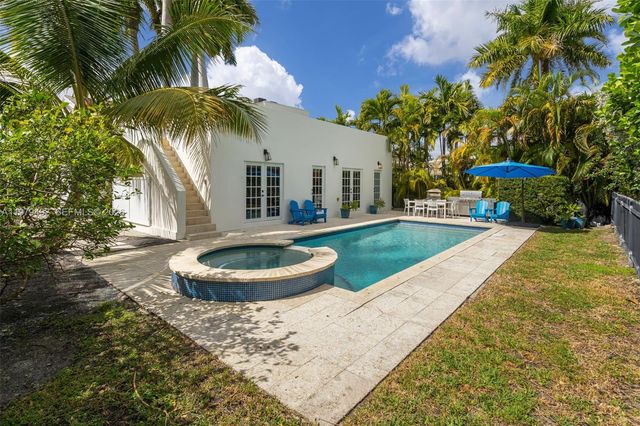 707 W 54th Street, Miami Beach, FL 33140
