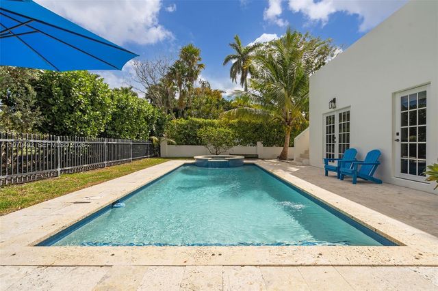 707 W 54th Street, Miami Beach, FL 33140
