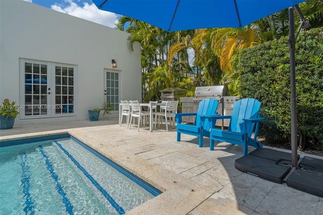 707 W 54th Street, Miami Beach, FL 33140