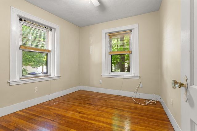590 Washington St 3, Brookline, MA 02446