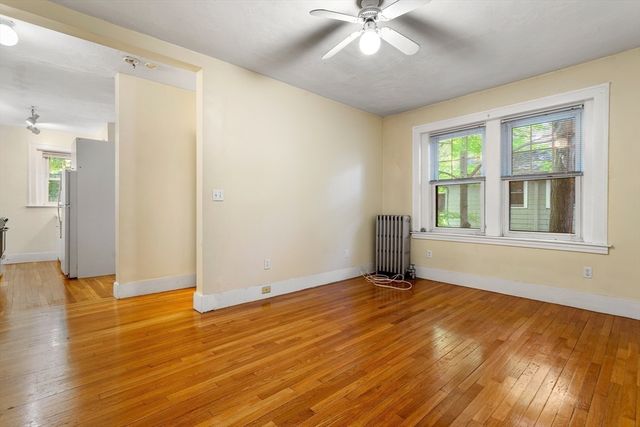 590 Washington St 3, Brookline, MA 02446