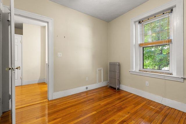 590 Washington St 3, Brookline, MA 02446