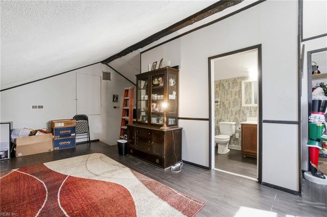 627 Luray TER, Chesapeake, VA 23322