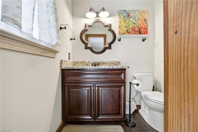 627 Luray TER, Chesapeake, VA 23322