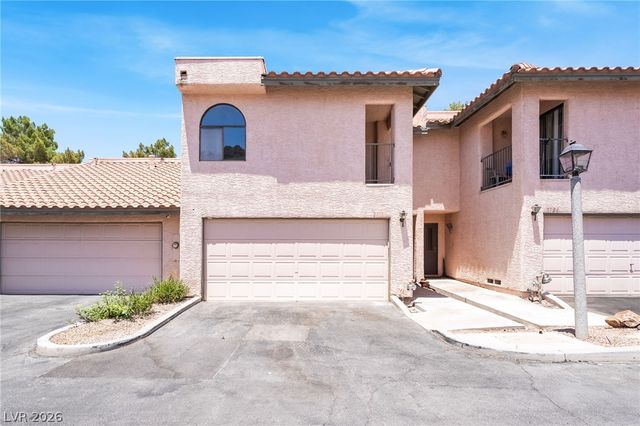 2716 Laguna Shores Lane, Las Vegas, NV 89121