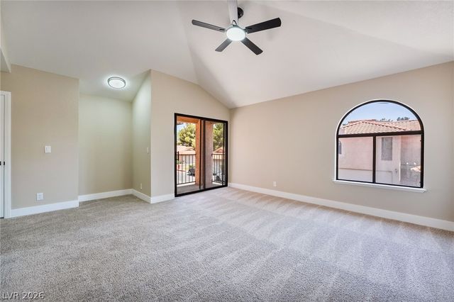 2716 Laguna Shores Lane, Las Vegas, NV 89121