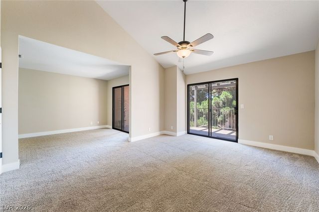 2716 Laguna Shores Lane, Las Vegas, NV 89121