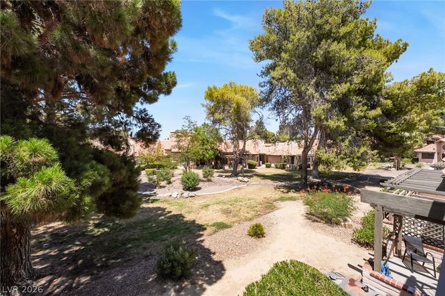 2716 Laguna Shores Lane, Las Vegas, NV 89121