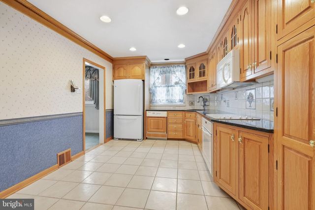 726 RIPLEY PL, Philadelphia, PA 19111