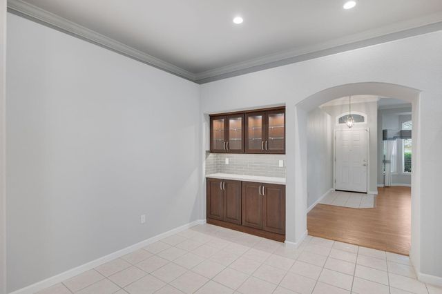 8668 Little Wood Cir, Elk Grove, CA 95624