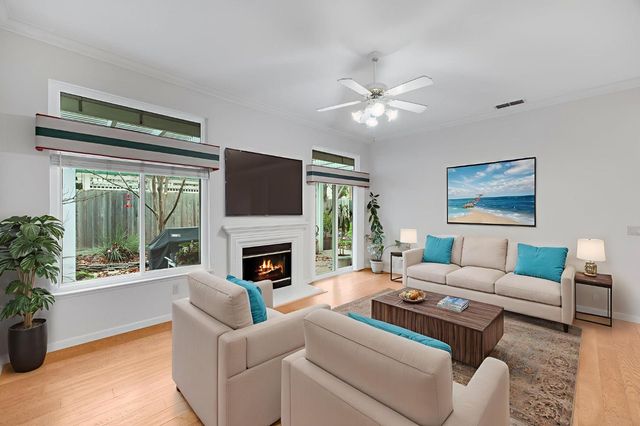 8668 Little Wood Cir, Elk Grove, CA 95624