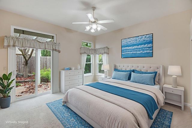 8668 Little Wood Cir, Elk Grove, CA 95624