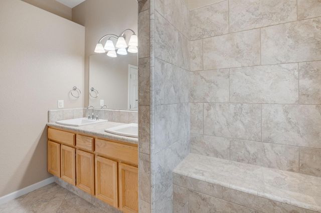 8668 Little Wood Cir, Elk Grove, CA 95624