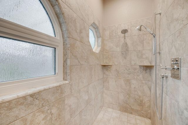 8668 Little Wood Cir, Elk Grove, CA 95624