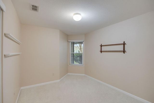 8668 Little Wood Cir, Elk Grove, CA 95624